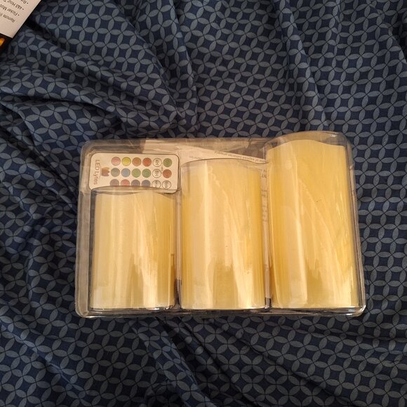 flameless LED candles - Picture 2 of 4